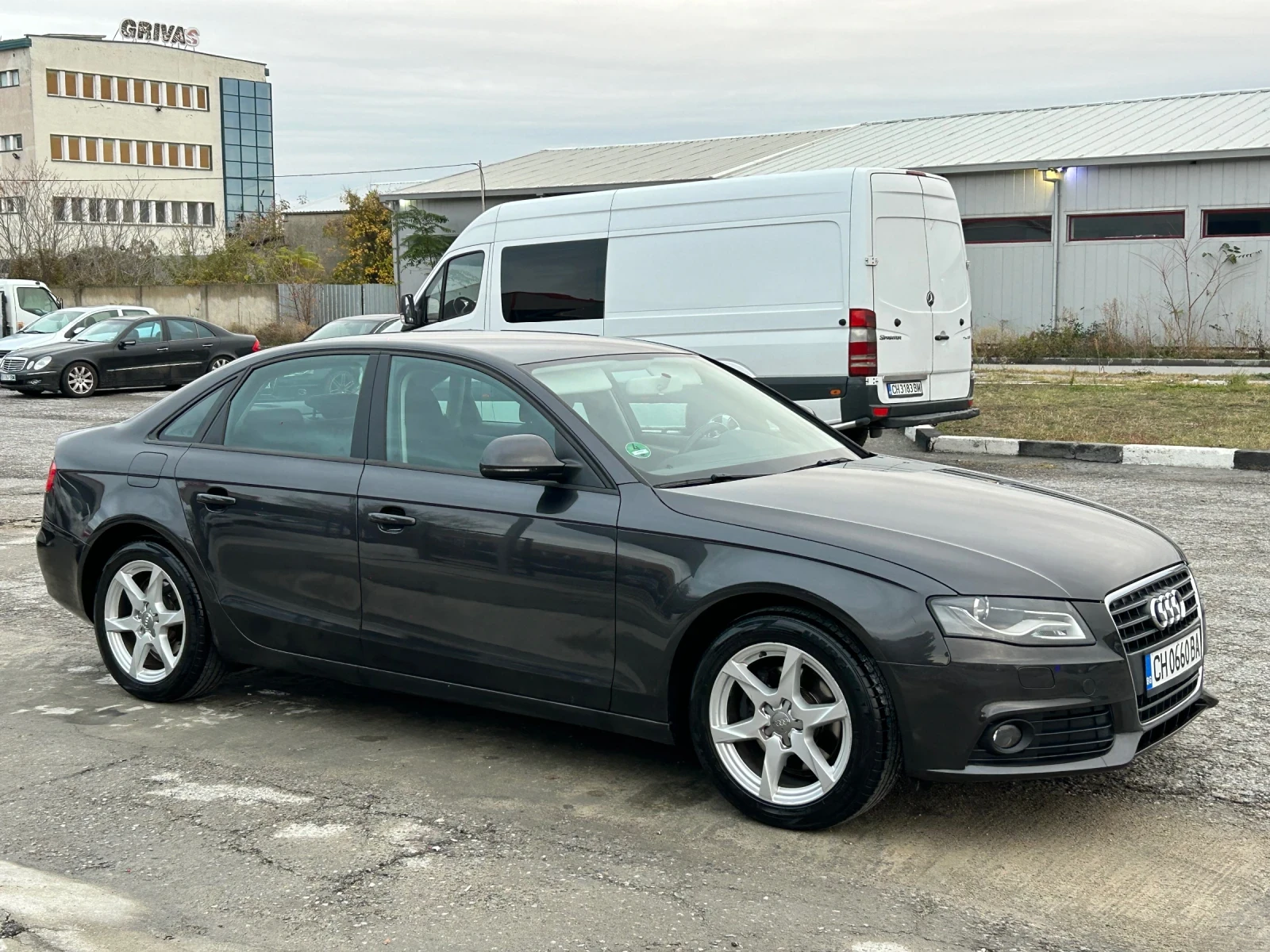 Audi A4 1.8T бензин 6 Скорости  - изображение 4