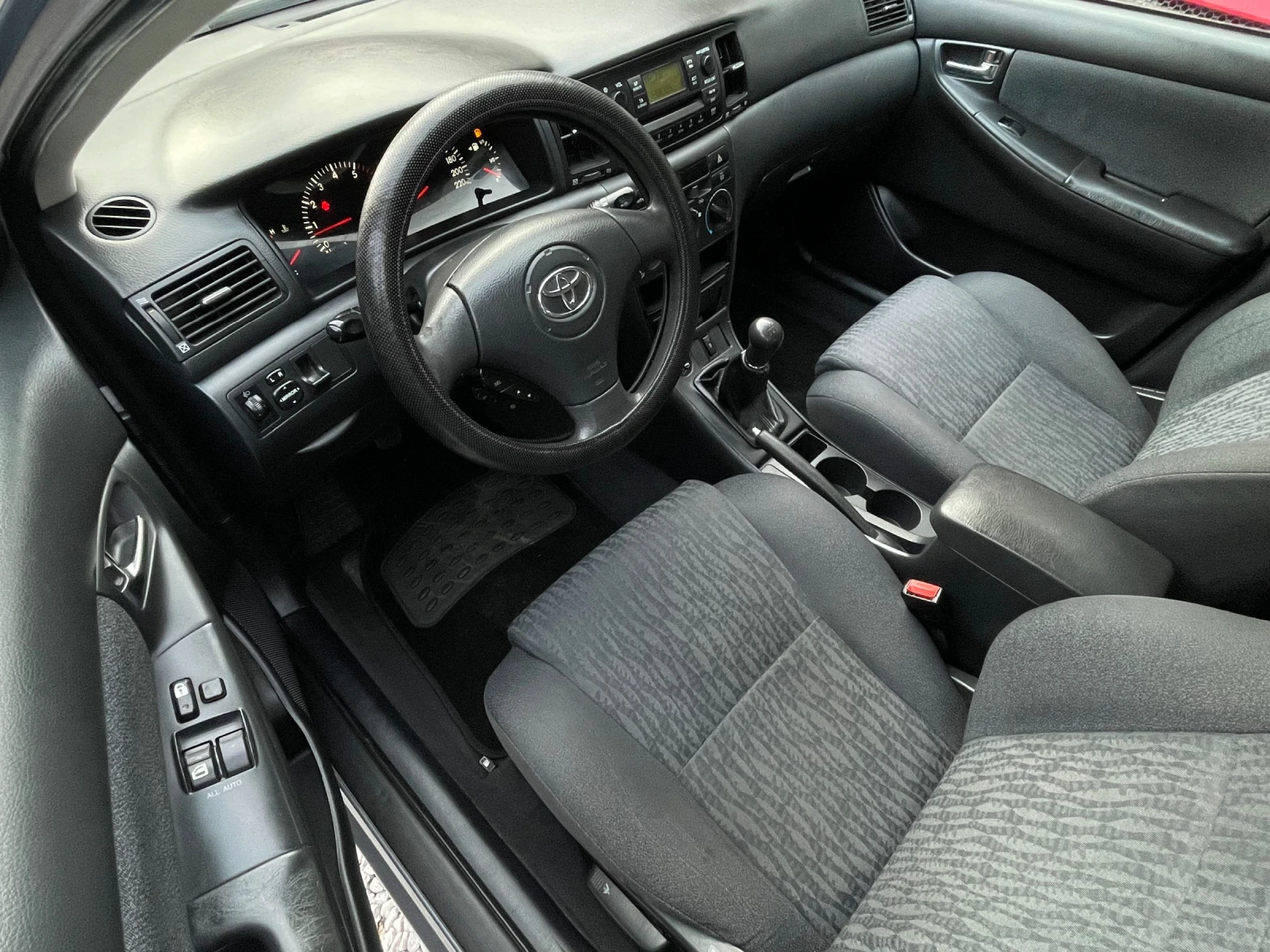 Toyota Corolla 2.0 D4D - изображение 10