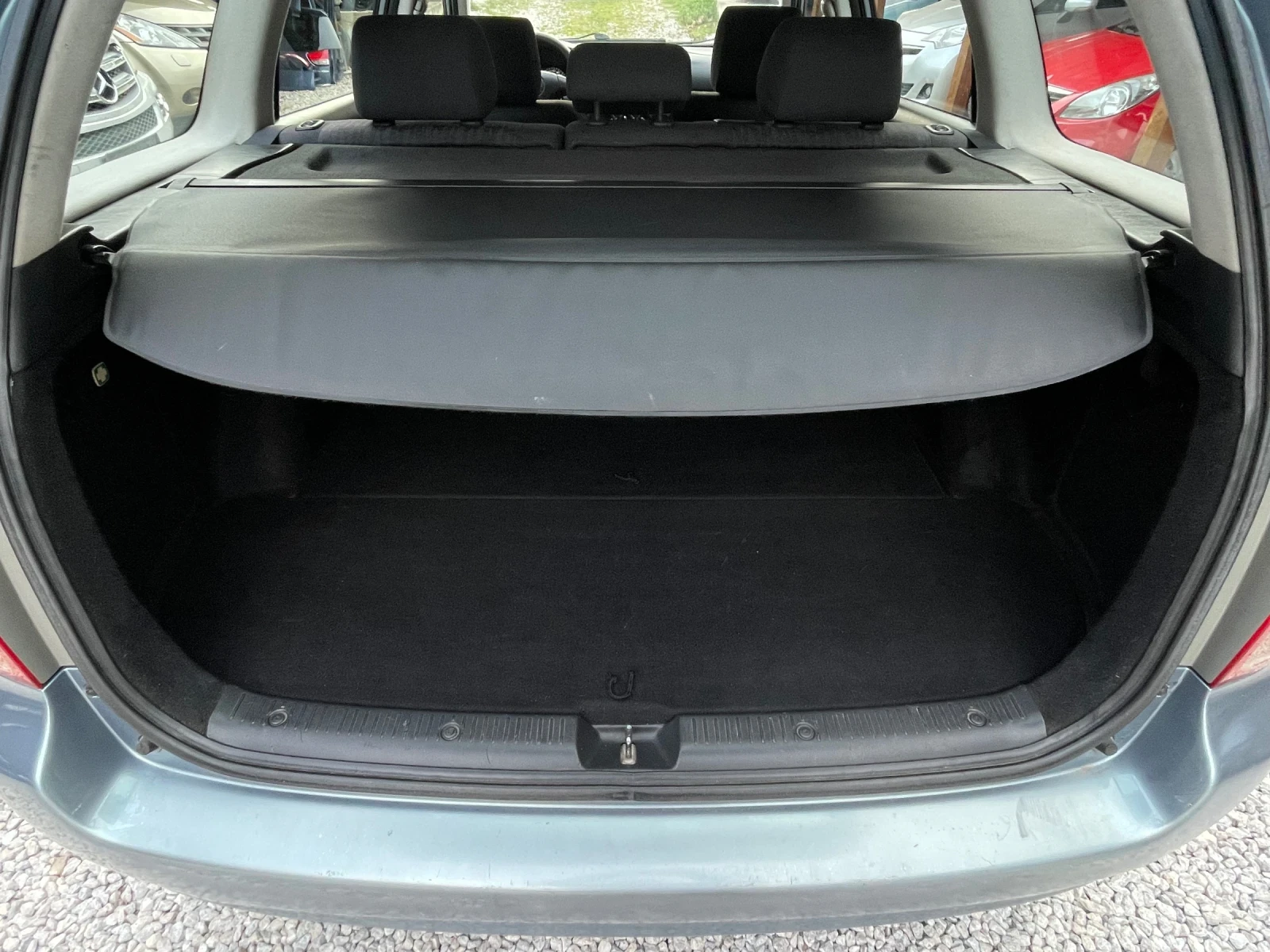 Toyota Corolla 2.0 D4D - изображение 6