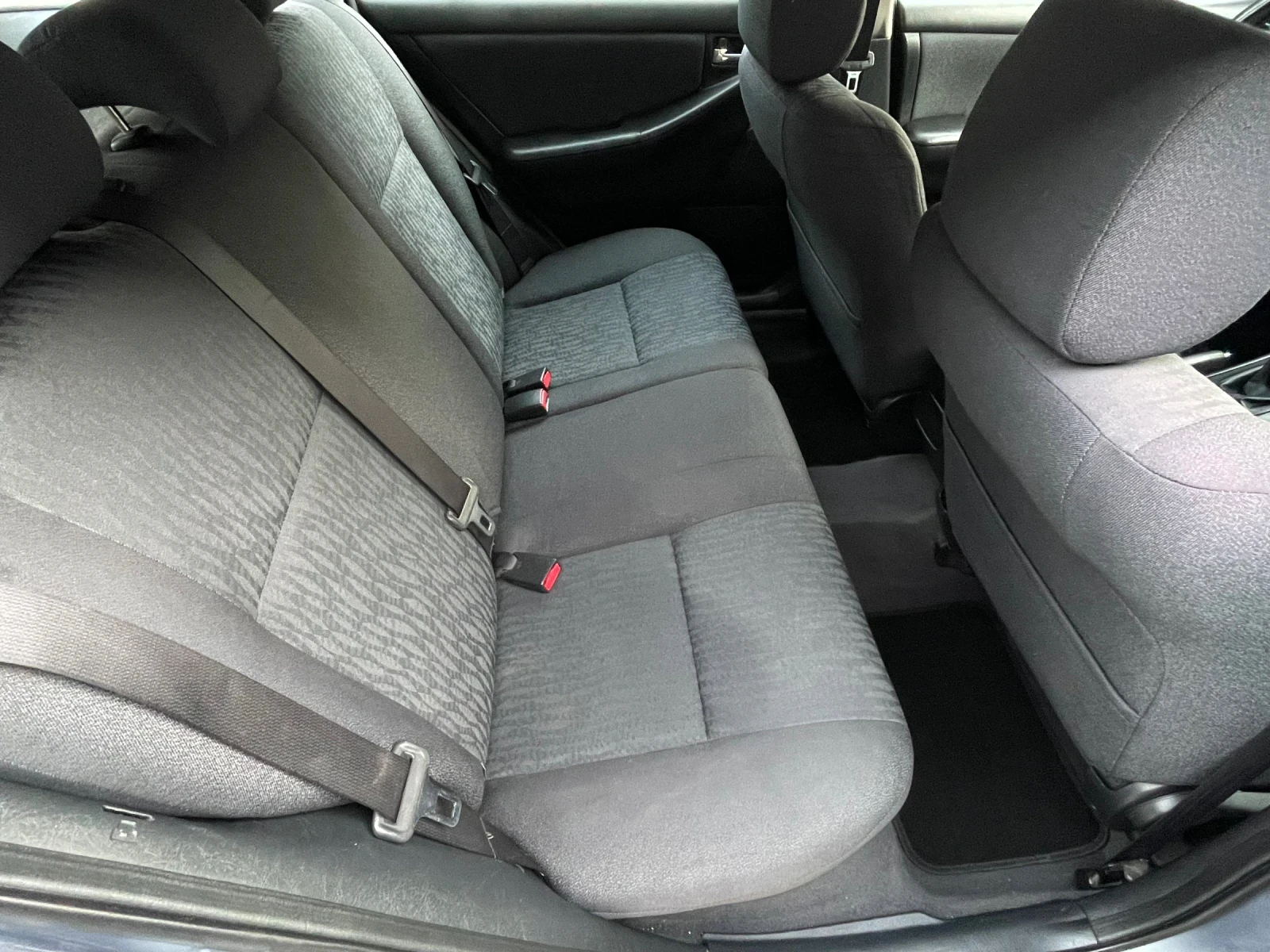 Toyota Corolla 2.0 D4D - изображение 7