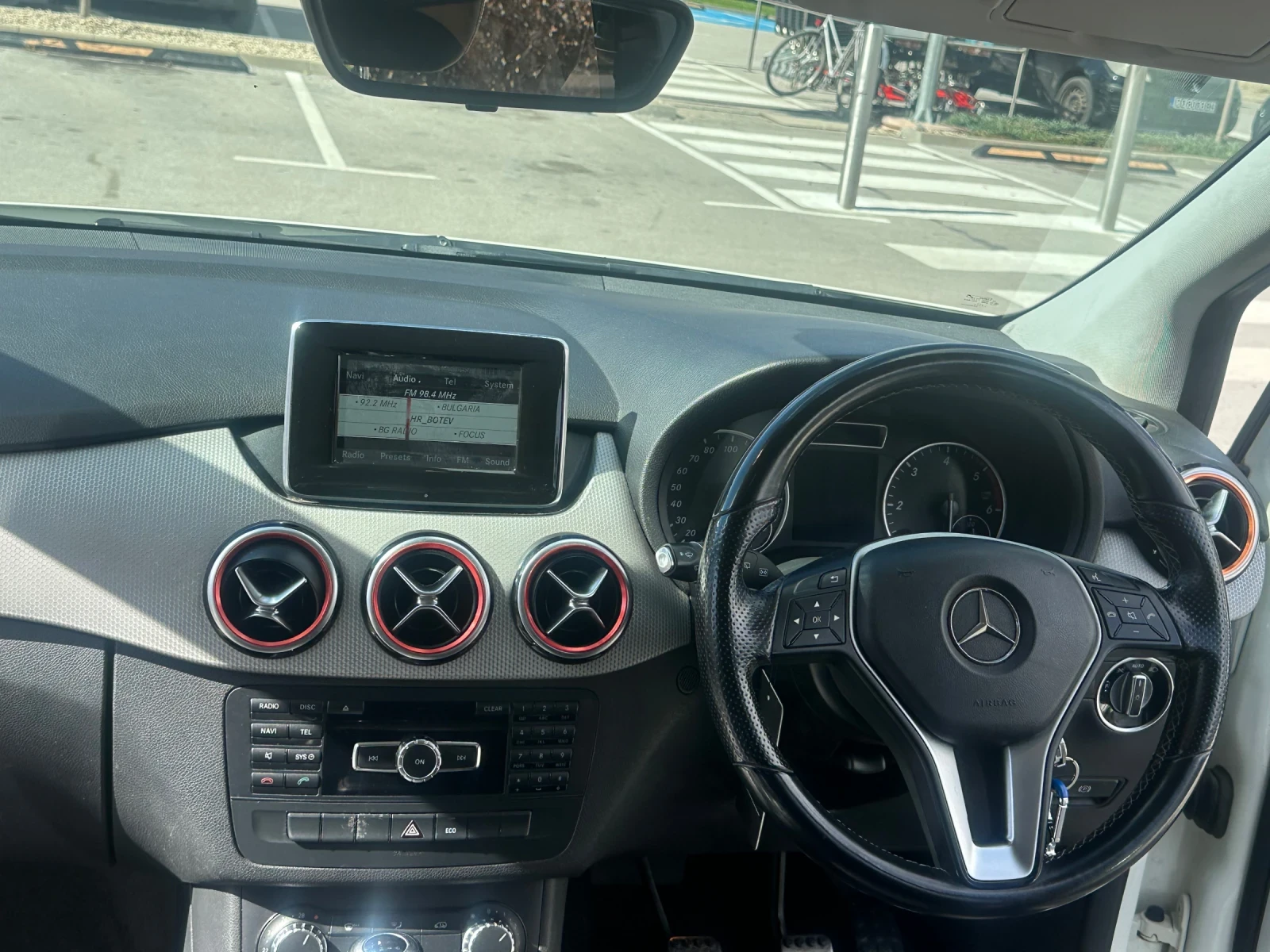 Mercedes-Benz B 180  - изображение 6