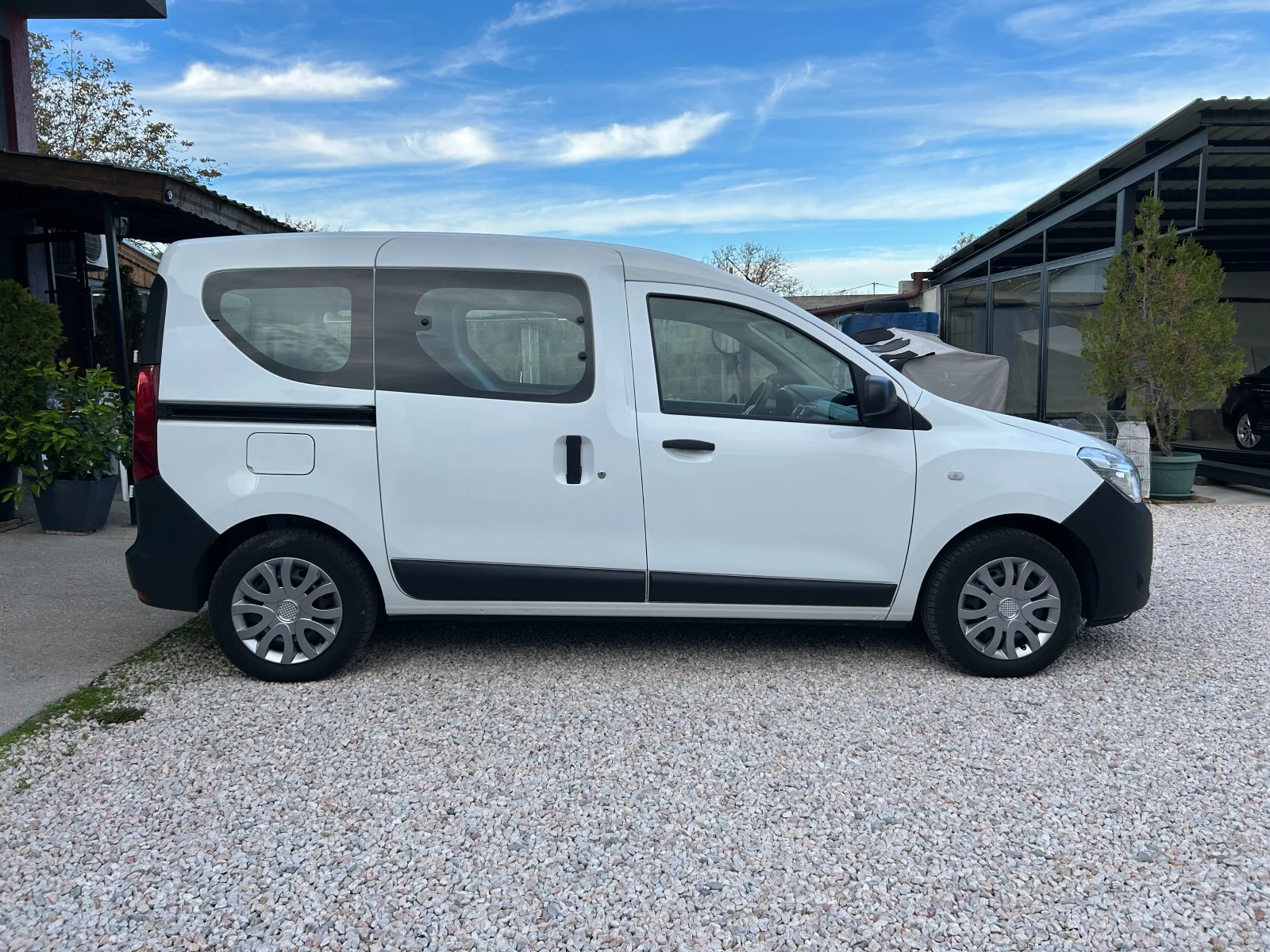 Dacia Dokker 1, 6 BENZIN/ GAZ | Mobile.bg   6