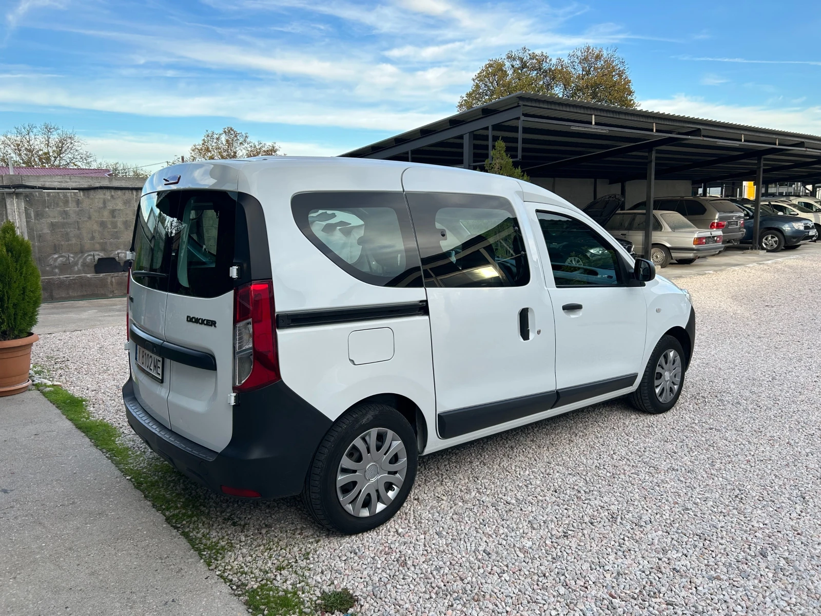 Dacia Dokker 1, 6 BENZIN/ GAZ | Mobile.bg   5