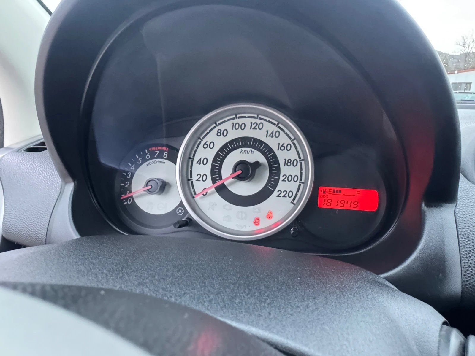 Mazda 2 1.3 Италия Газов инжекцион - изображение 10