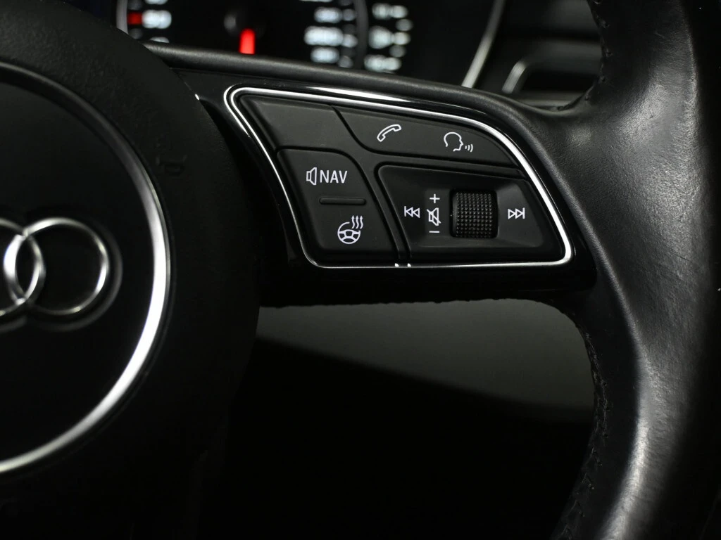 Audi A4 * Leather Sunroof Push Start Bluetooth * CARFAX *  | Mobile.bg � ����������� 15