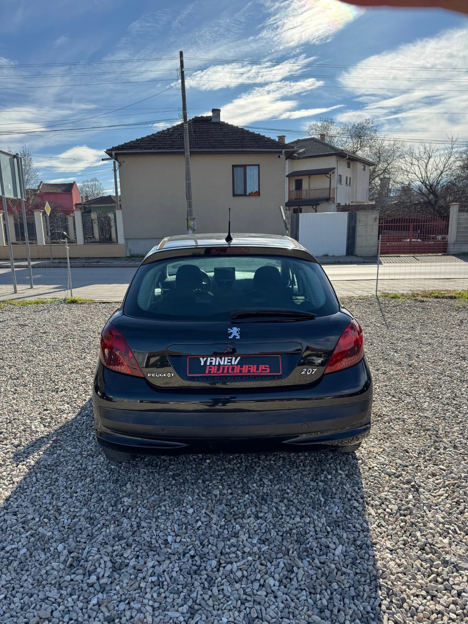 Peugeot 207 1.4HDi / Navi / Carplay | Mobile.bg � ����������� 6