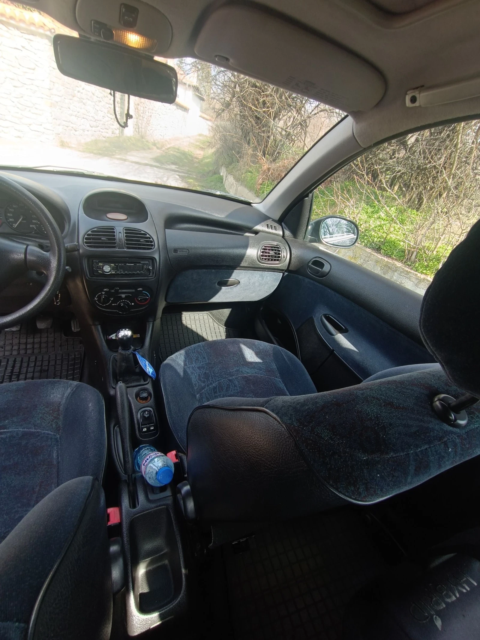 Peugeot 206, снимка 7 - Автомобили и джипове - 53713865