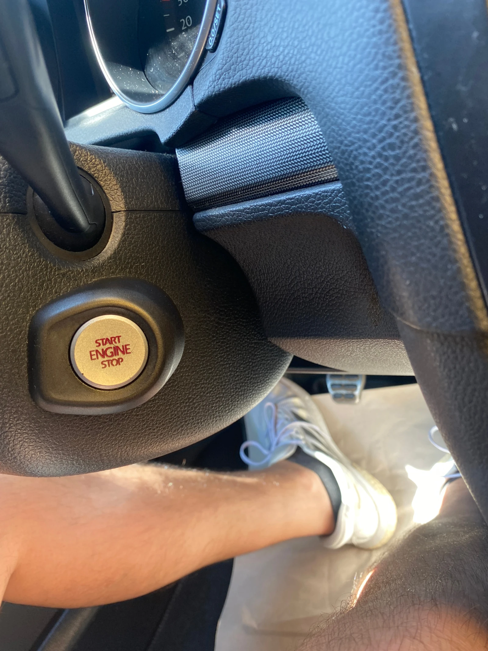 VW Golf 6 Style 140 кс, снимка 16 - Автомобили и джипове - 54163450