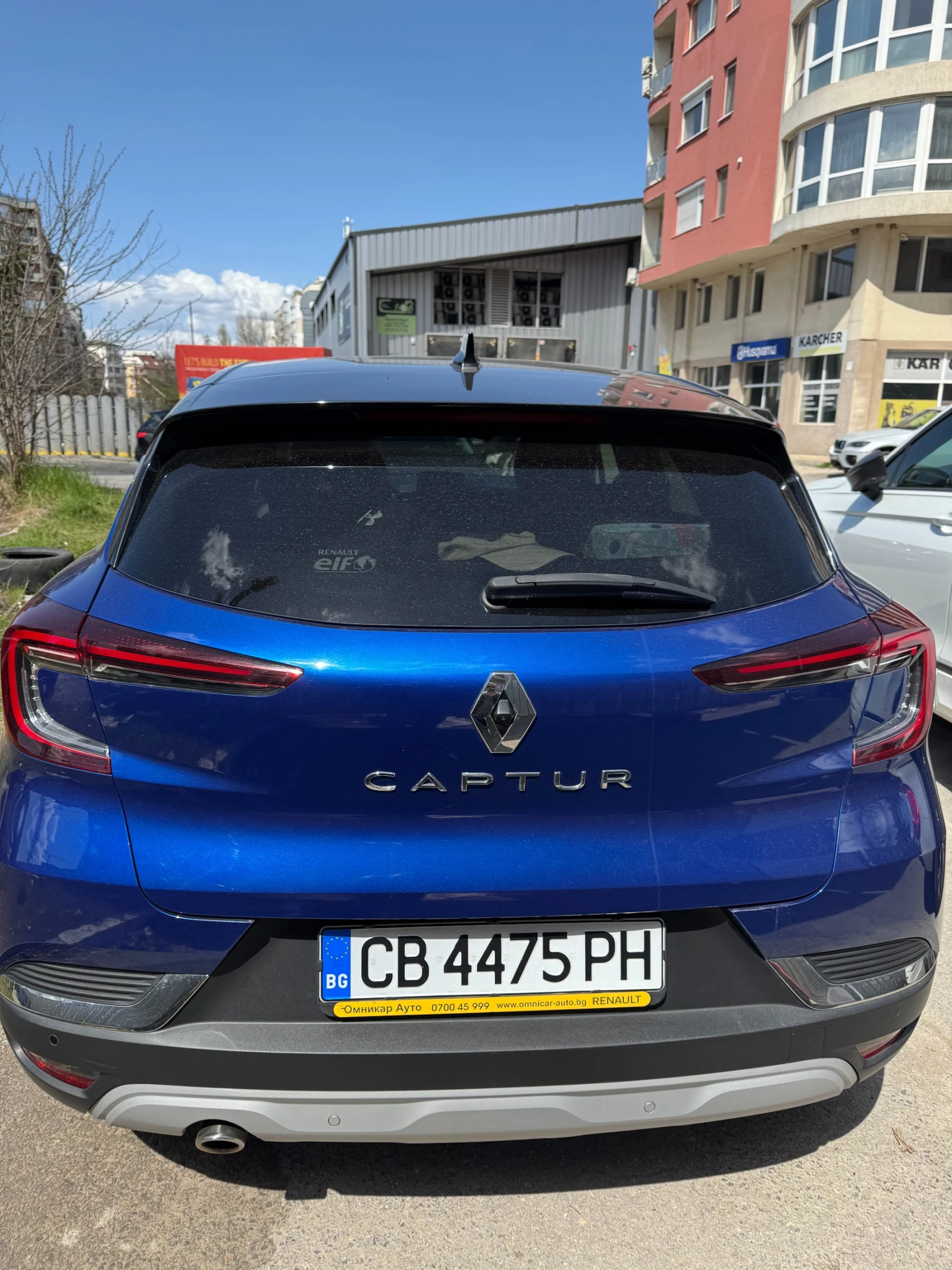 Renault Captur, снимка 4 - Автомобили и джипове - 54275455