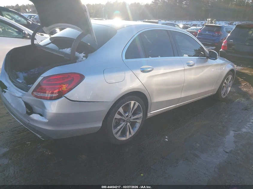 Mercedes-Benz C 300 2.0L I-4 DI, DOHC, VVT, TURBO, 241HP All Wheel | Mobile.bg � ����������� 4