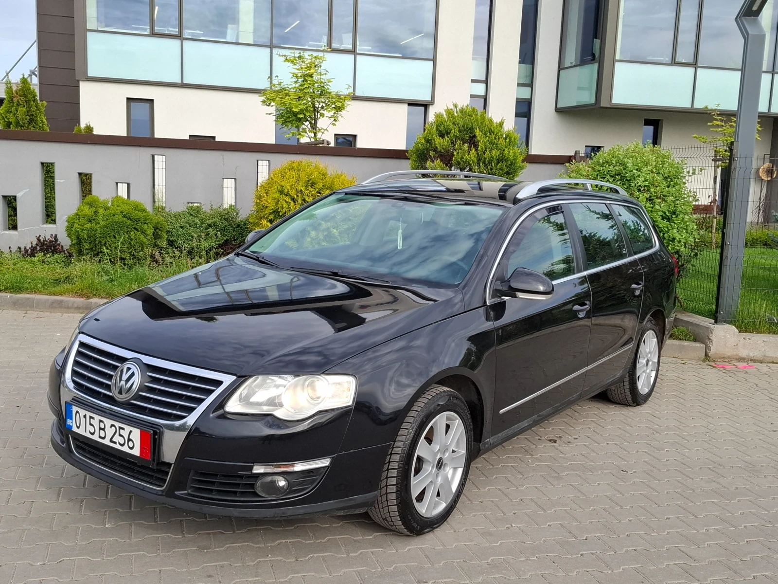 VW Passat 2.0TDI* (140кс)* ABTOMAT* КОЖА* HABИ* * FUL* * * , снимка 4 - Автомобили и джипове - 54461670