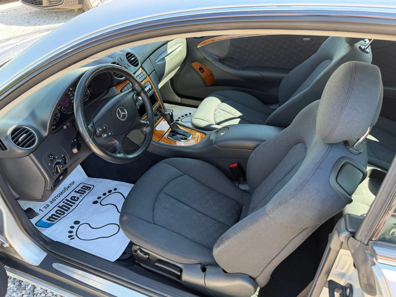 Mercedes-Benz CLK 200 KOMPRESSOR, снимка 9 - Автомобили и джипове - 54669956