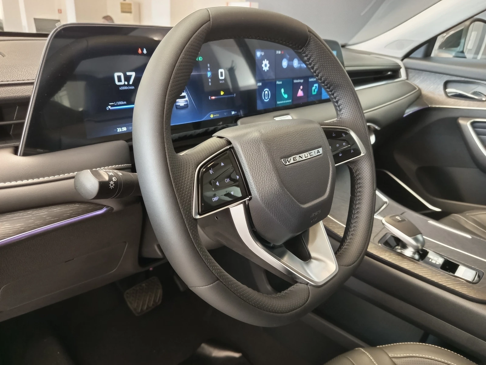 DONGFENG Vanucia V-Online 1, 5 TGDI (190 K.c) 7DCT, снимка 8 - Автомобили и джипове - 54836633