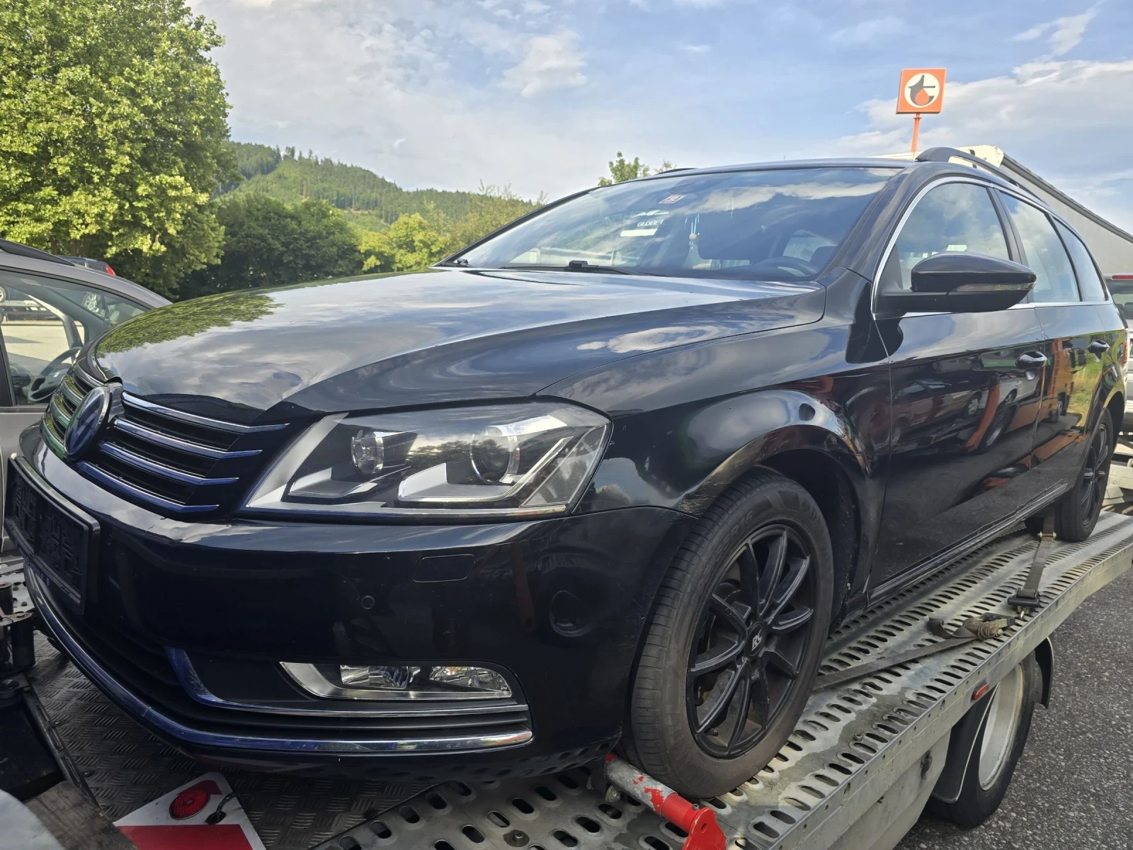 VW Passat 2.0TDI/140/Avtomat , снимка 10 - Автомобили и джипове - 55257322