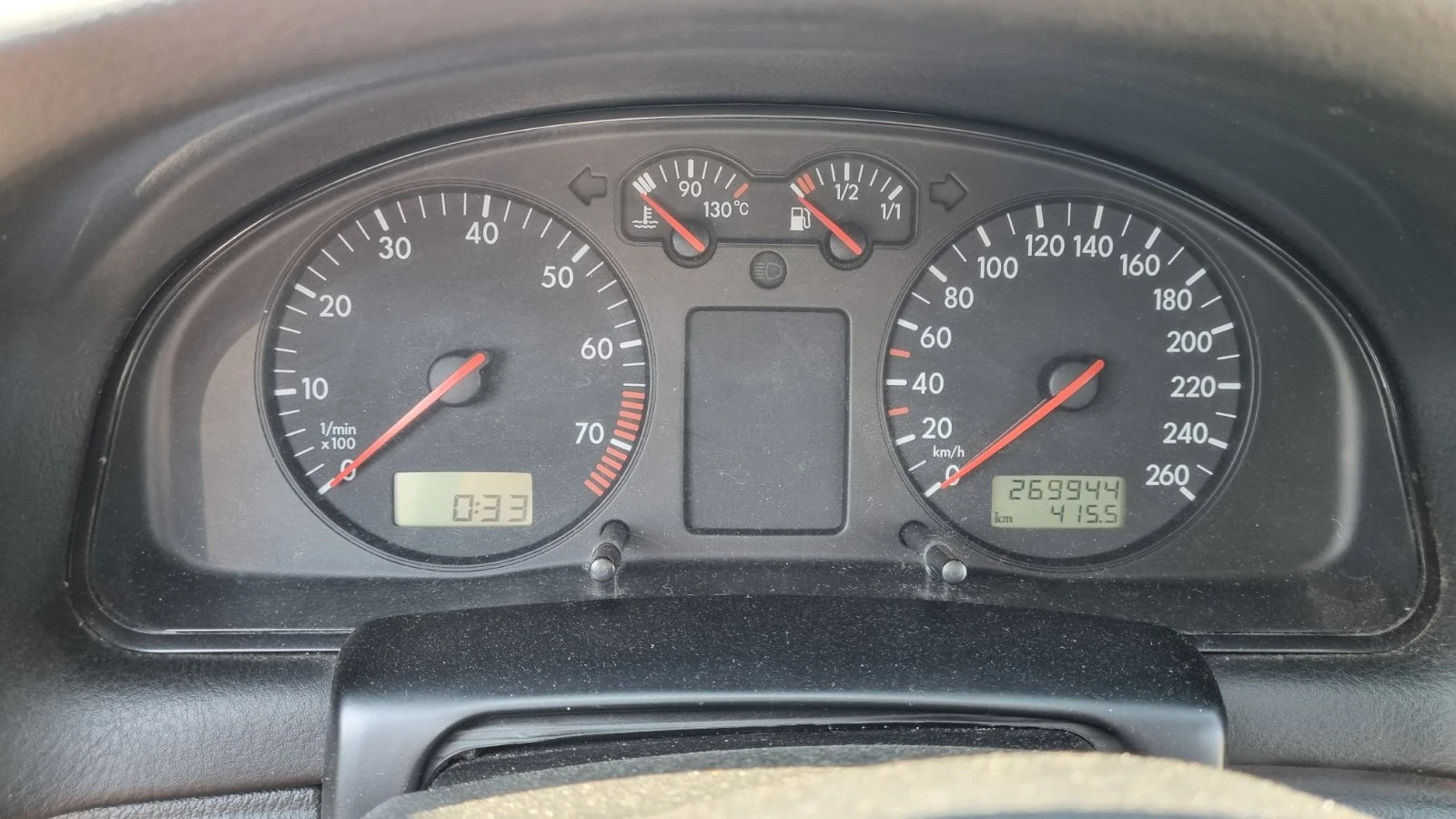 VW Passat B5, снимка 15 - Автомобили и джипове - 55466912