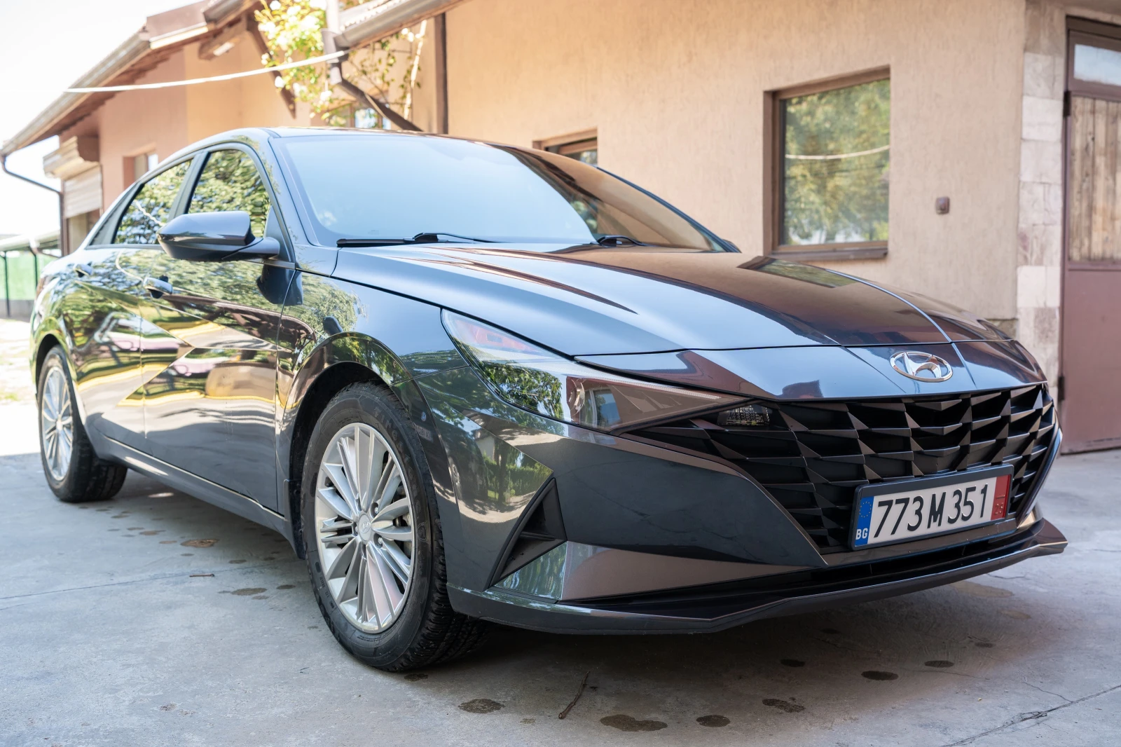 Hyundai Elantra 2.0 БЕНЗИН АВТОМАТ, снимка 6 - Автомобили и джипове - 55656858