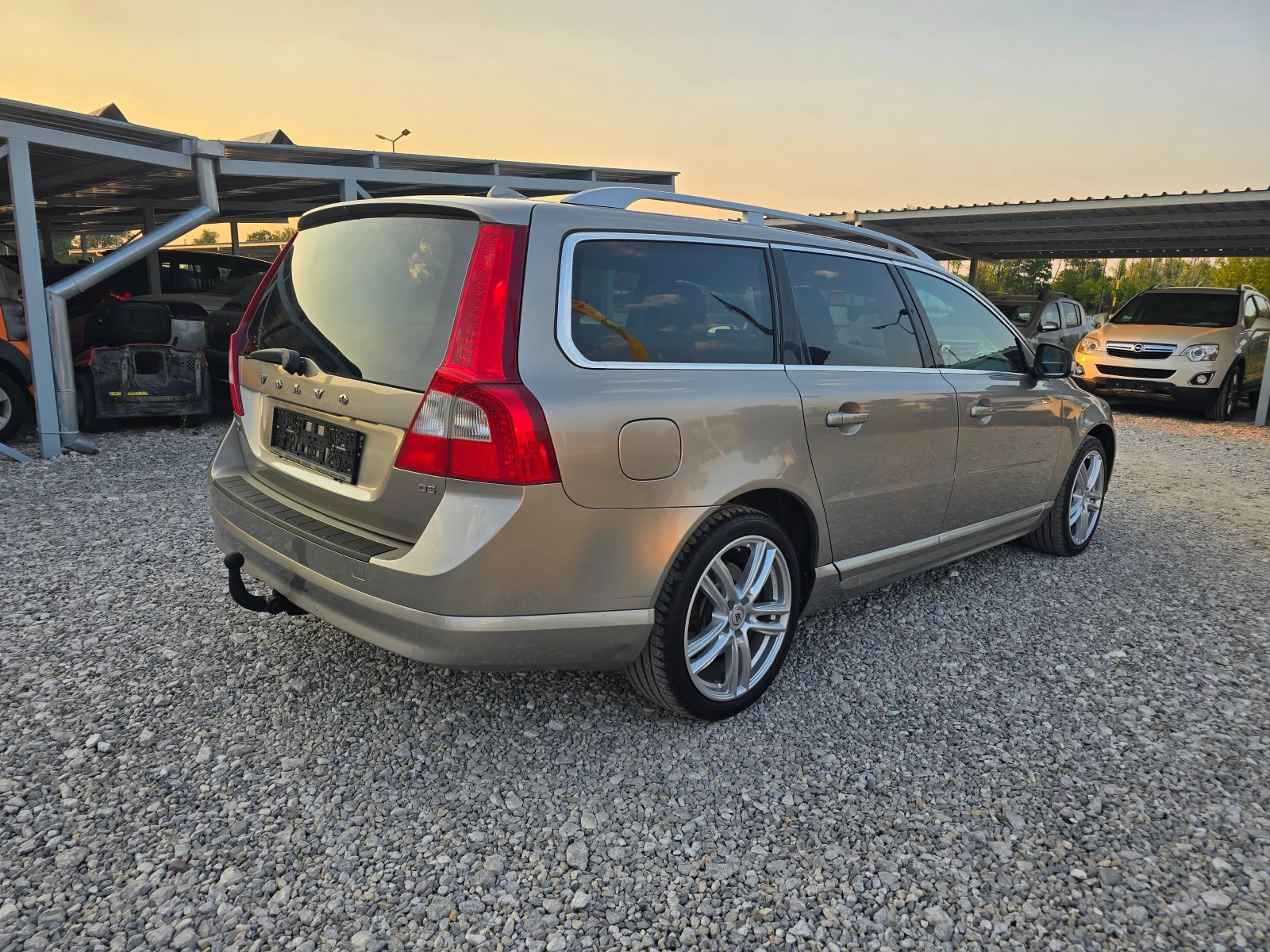 Volvo V70 2, 4 D ������� !! 185��. ��� ����  | Mobile.bg � ����������� 5