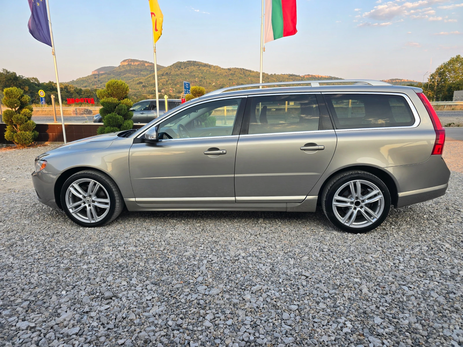 Volvo V70 2, 4 D ������� !! 185��. ��� ����  | Mobile.bg � ����������� 2