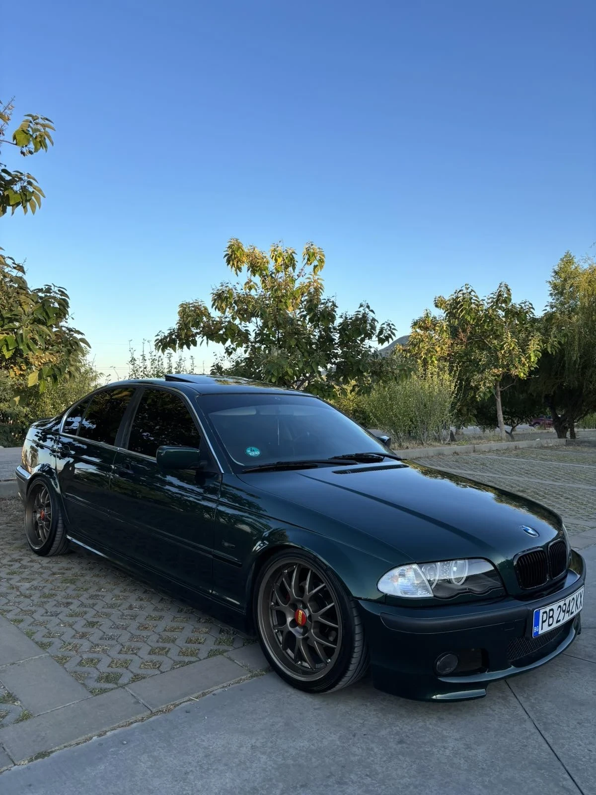 BMW 320, снимка 2 - Автомобили и джипове - 55997093