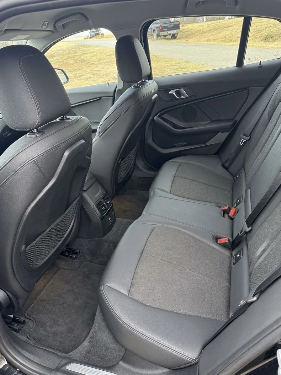 BMW 120 120d xDrive, снимка 5 - Автомобили и джипове - 56153928