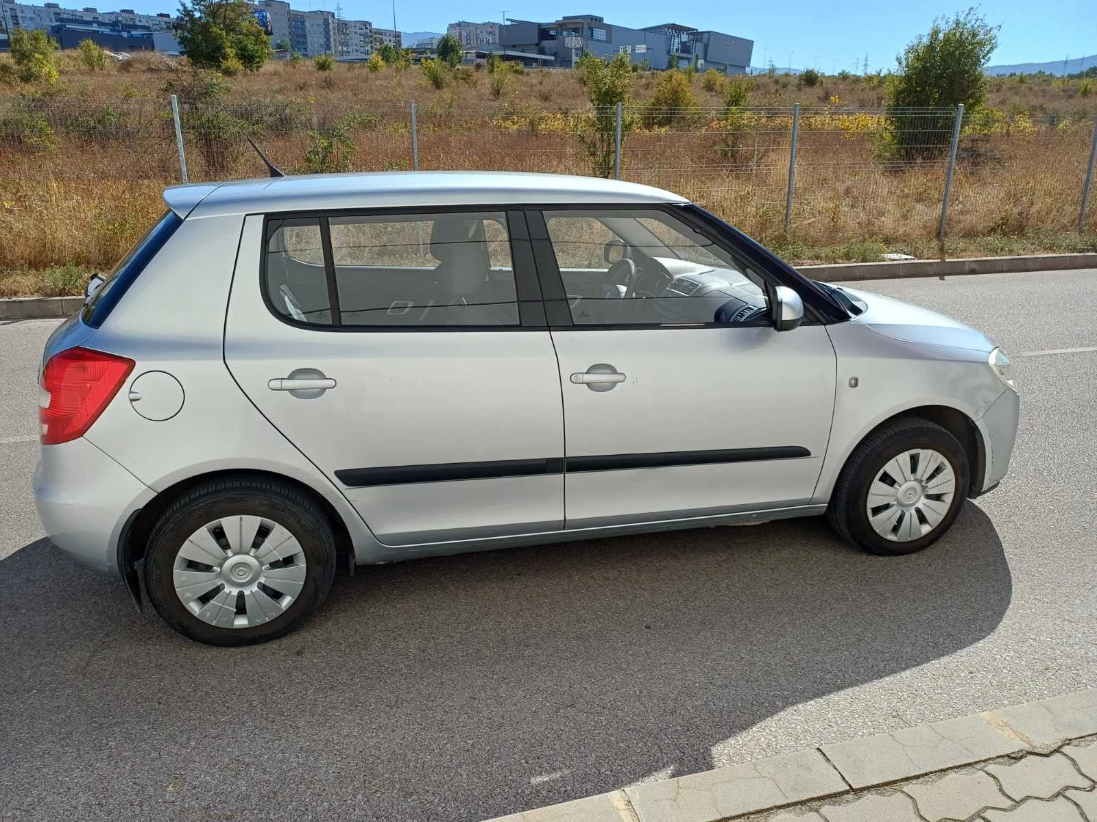 Skoda Fabia, снимка 4 - Автомобили и джипове - 56379059