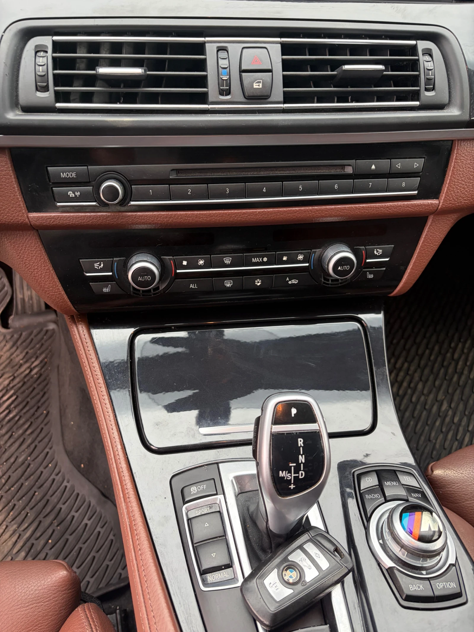 BMW 530, снимка 13 - Автомобили и джипове - 56642783