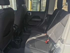 Jeep Wrangler * Sahara * ПОДГРЕВ * ОТ ПРЕДСТАВИТЕЛСТВО, снимка 12
