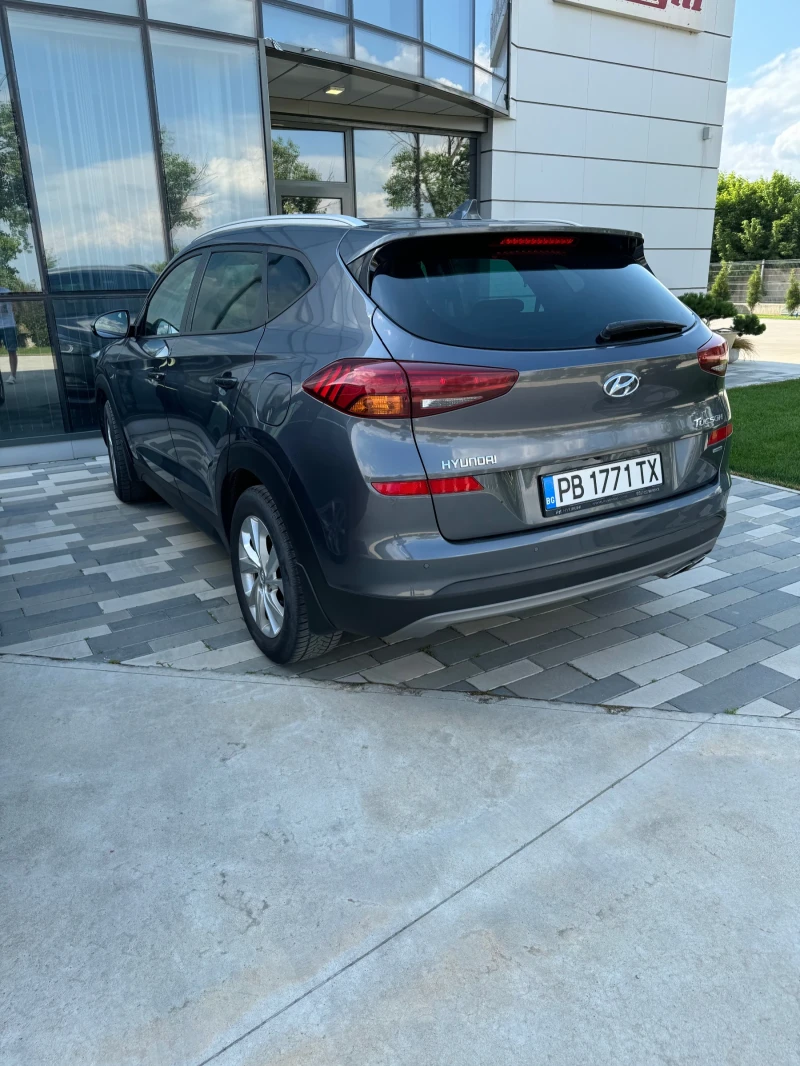 Hyundai Tucson 4WD, снимка 2 - Автомобили и джипове - 48387909