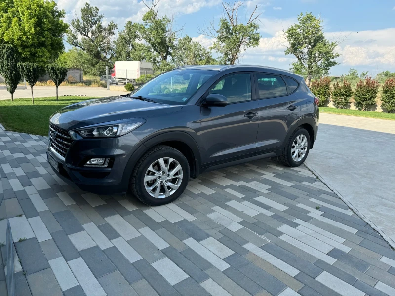 Hyundai Tucson 4WD, снимка 1 - Автомобили и джипове - 48387909