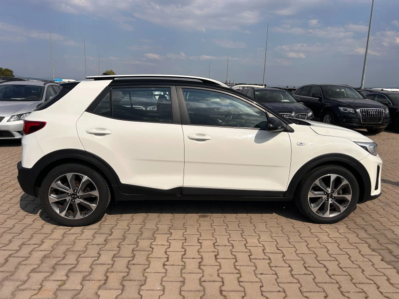 Kia Stonic 1.6CRDI NAVI/KAMERA EURO 6, снимка 5 - Автомобили и джипове - 51063958