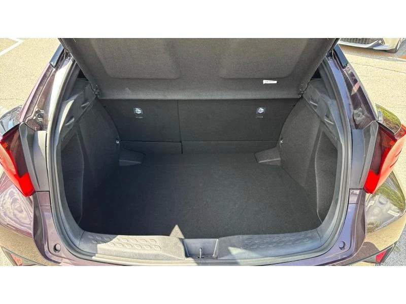 Toyota C-HR 1.8 HSD CHIC Bi-Tone - изображение 10