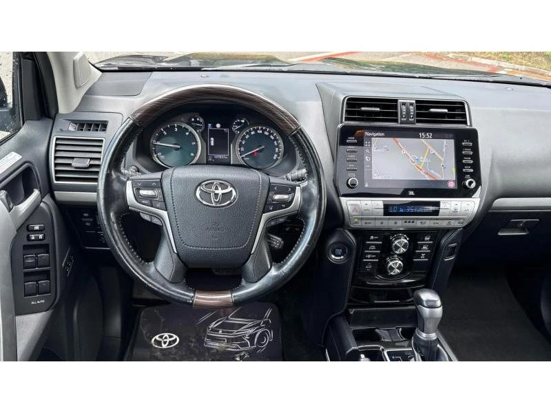 Toyota Land cruiser 2.8D 6AT LUXURY PREMIUM BLACK, снимка 13 - Автомобили и джипове - 55129043