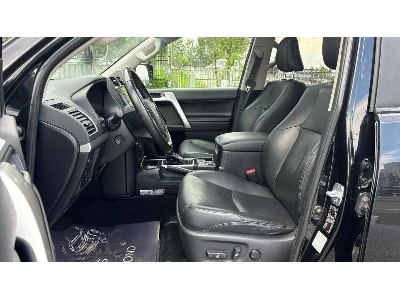 Toyota Land cruiser 2.8D 6AT LUXURY PREMIUM BLACK, снимка 12 - Автомобили и джипове - 55129043