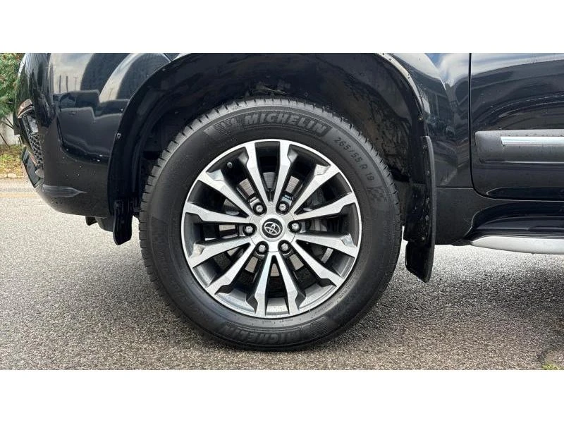 Toyota Land cruiser 2.8D 6AT LUXURY PREMIUM BLACK, снимка 16 - Автомобили и джипове - 55129043