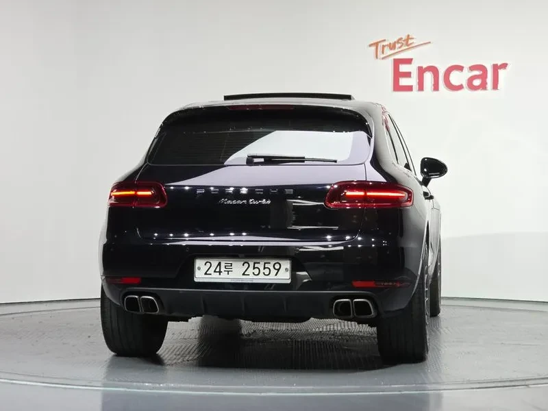 Porsche Macan 3.6 TURBO 95B, снимка 4 - Автомобили и джипове - 56666576