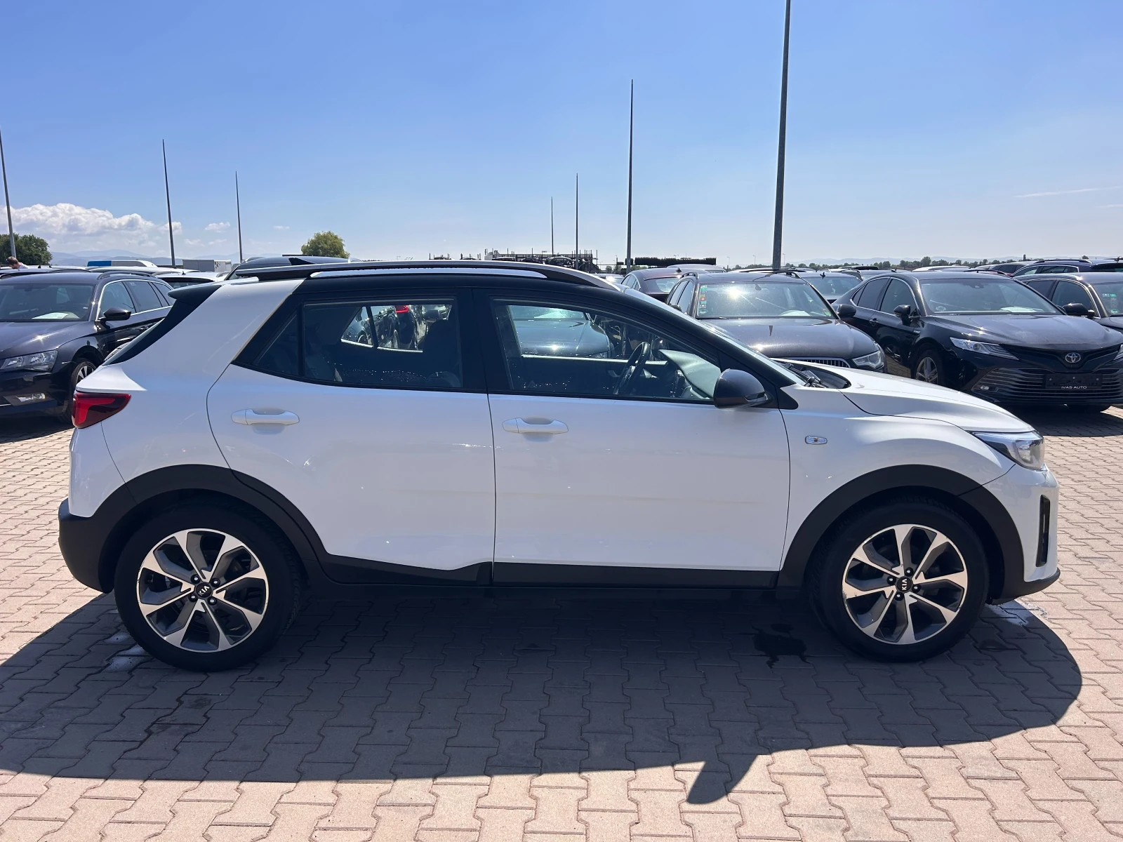 Kia Stonic 1.6CRDI NAVI/KAMERA EURO 6 - изображение 5