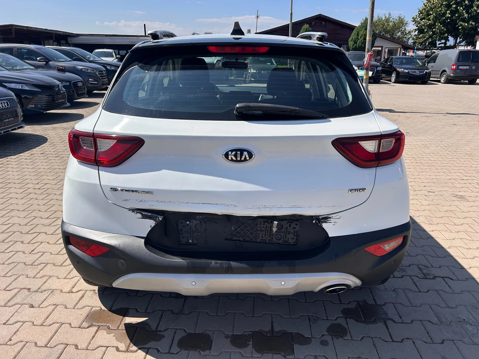 Kia Stonic 1.6CRDI NAVI/KAMERA EURO 6 - изображение 7