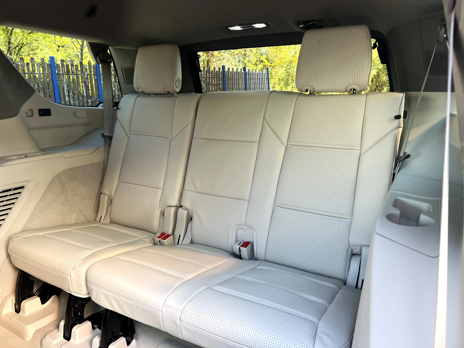 Cadillac Escalade 6.2 V8/SPORT PLATINUM/AKG/HEAD UP/PANO/7-/ | Mobile.bg   16