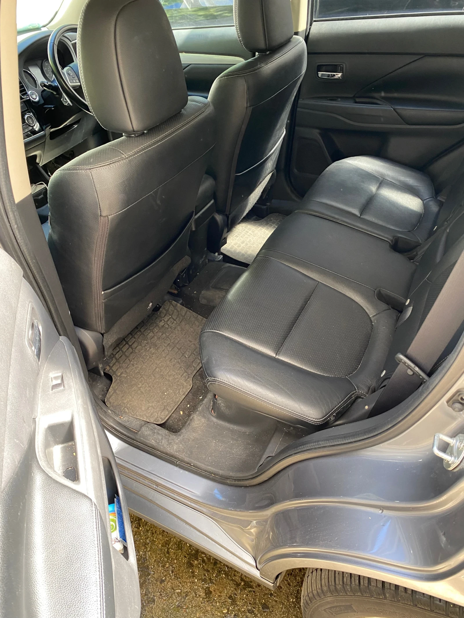 Mitsubishi Outlander Mitsubishi Outlander 2.0 PHEV  Plug-in Hybrid 4x4 - изображение 6
