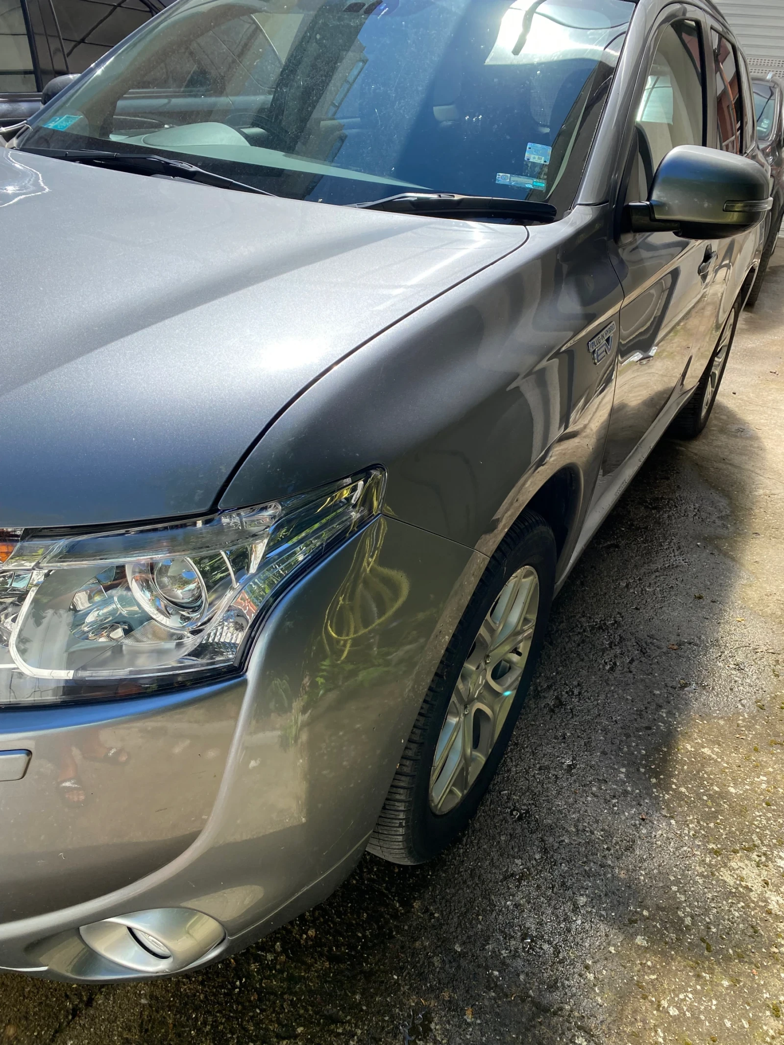 Mitsubishi Outlander Mitsubishi Outlander 2.0 PHEV  Plug-in Hybrid 4x4 - изображение 3