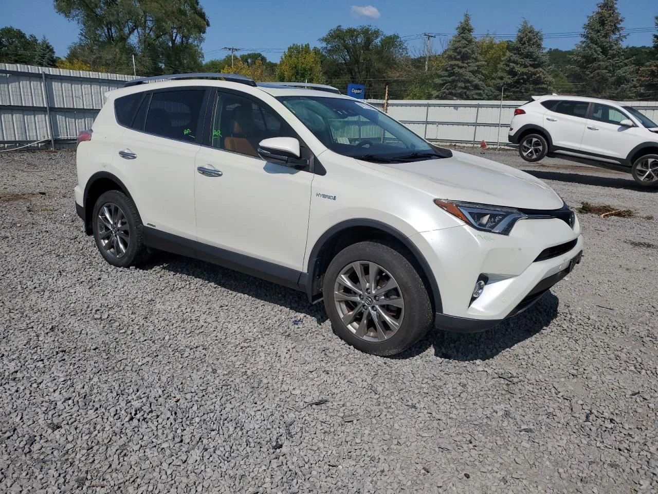 Toyota Rav4 HV LIMITED 4x4 - изображение 4