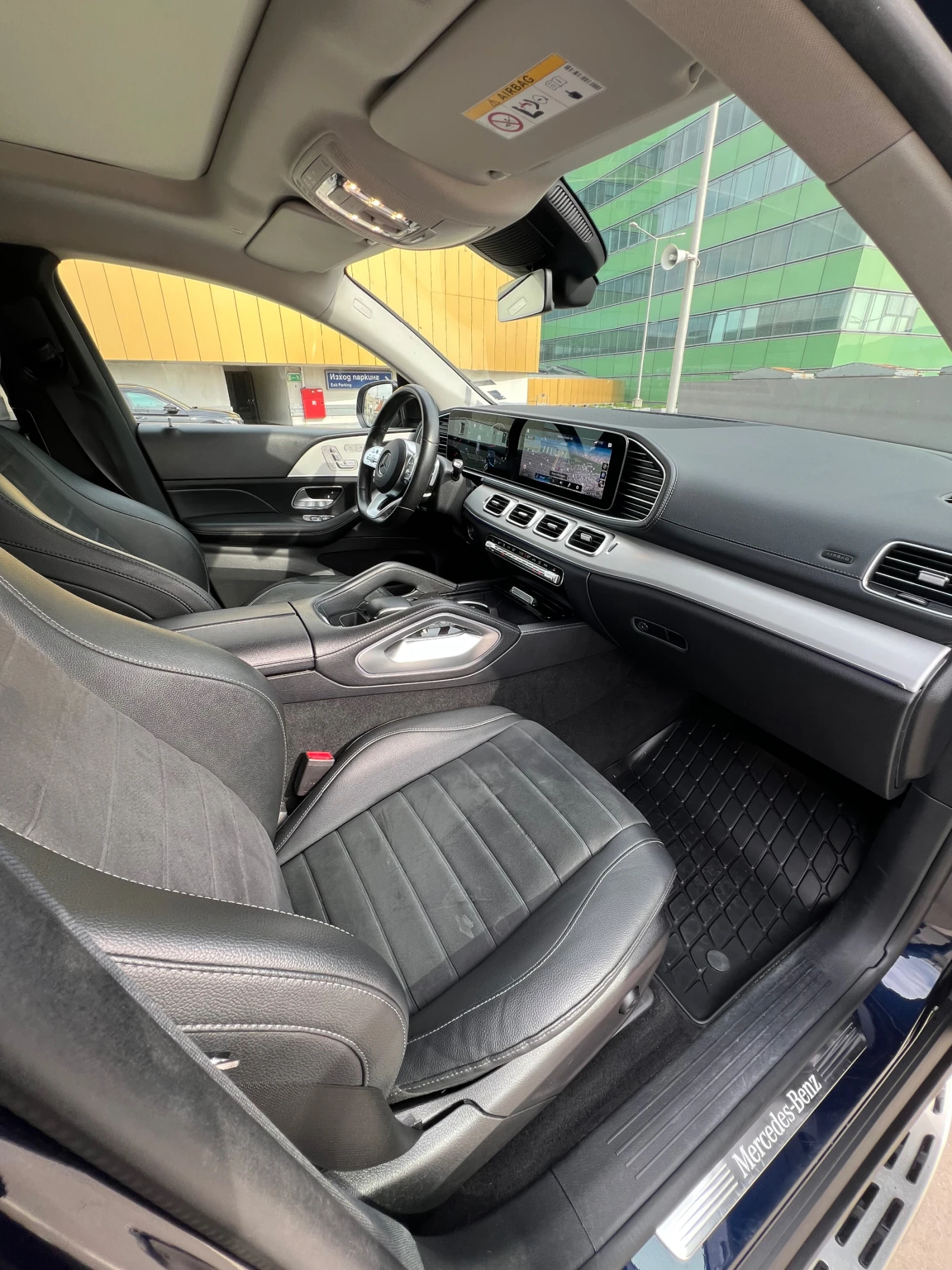 Mercedes-Benz GLE 350 d Coupe Гаранционен AMG Line, снимка 12 - Автомобили и джипове - 54131227