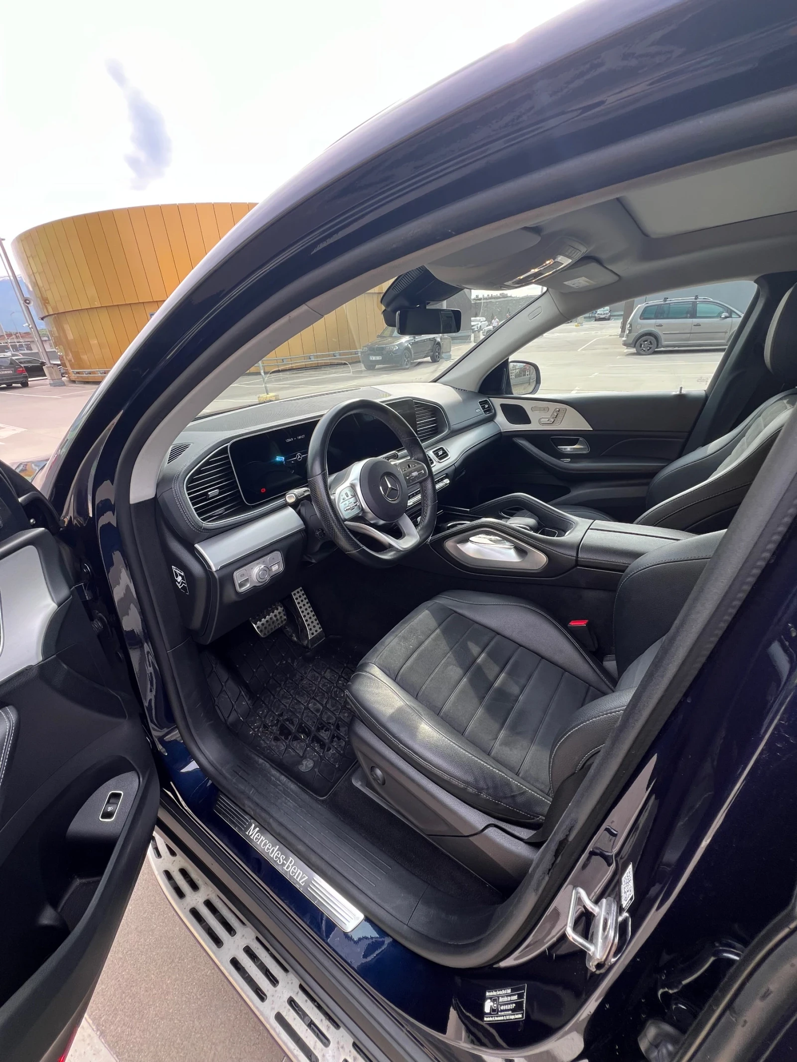 Mercedes-Benz GLE 350 d Coupe Гаранционен AMG Line, снимка 8 - Автомобили и джипове - 54131227