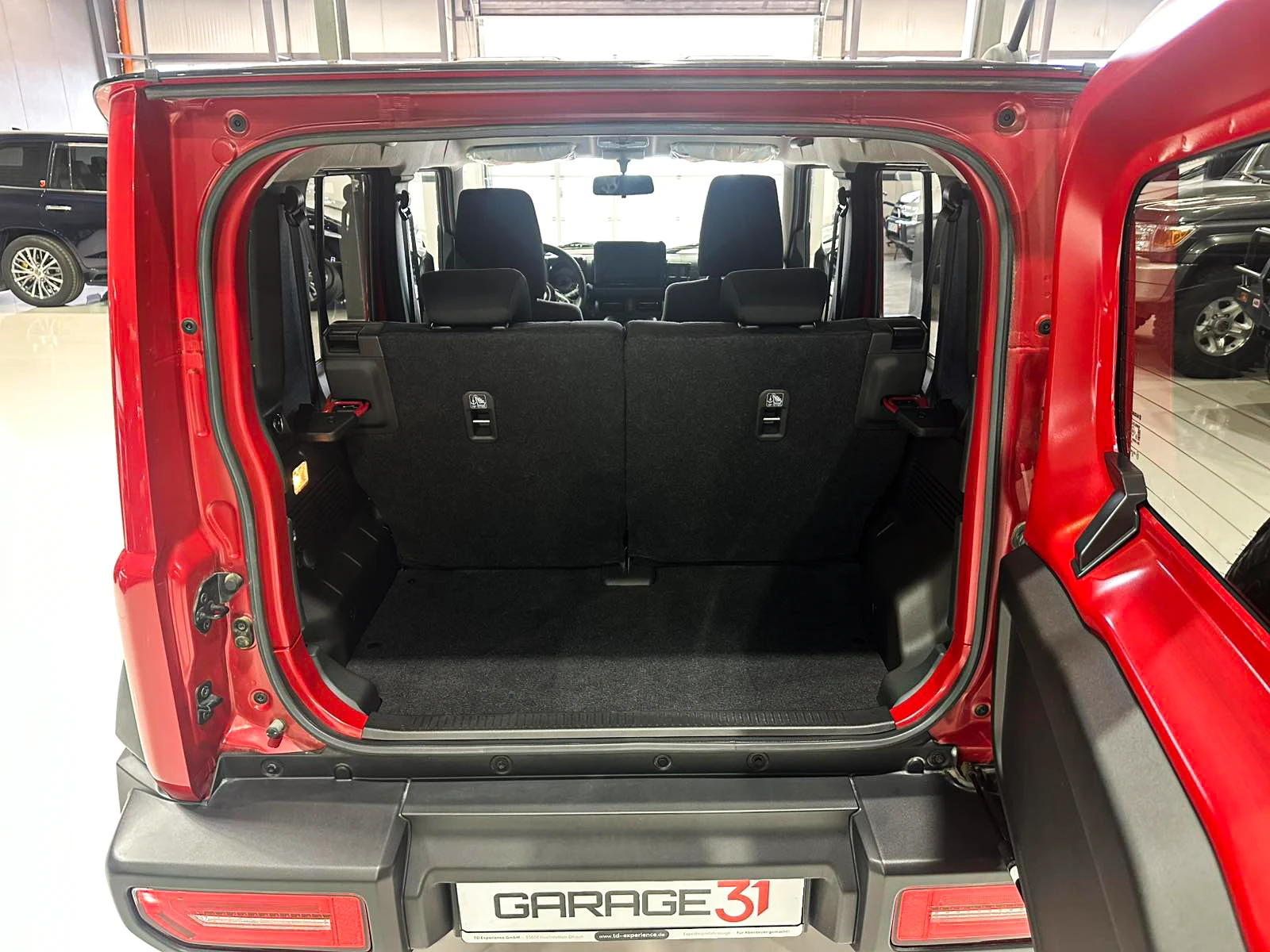 Suzuki Jimny 1.5/5 Door | Mobile.bg   7