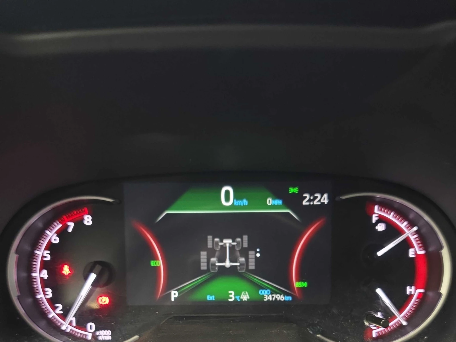 Toyota Rav4 LE * * CARFAX * * АВТО КРЕДИТ * * , снимка 8 - Автомобили и джипове - 53919195