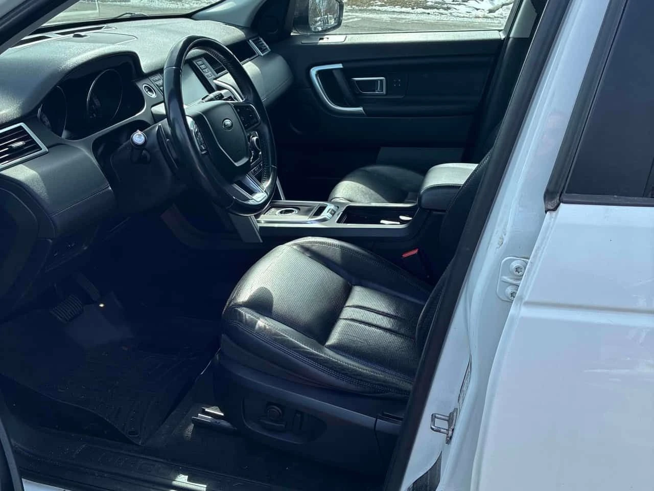 Land Rover Discovery Sport * HSE * CARFAX * ЦЕНА ДО БГ, снимка 7 - Автомобили и джипове - 54001048