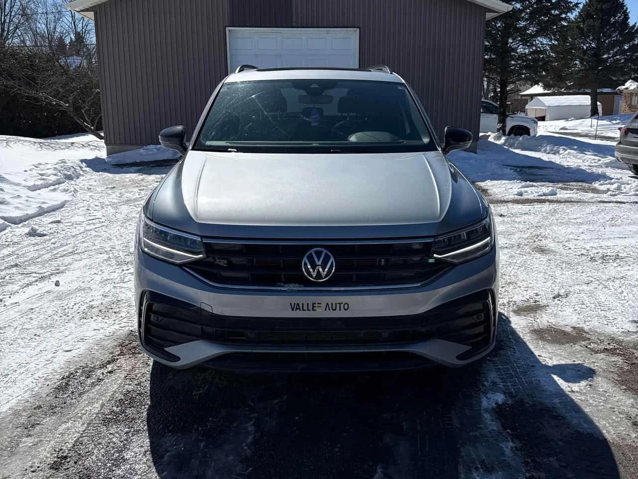 VW Tiguan Comfortline R Line Black Edition| DISTRONIC| CARFX | Mobile.bg � ����������� 3
