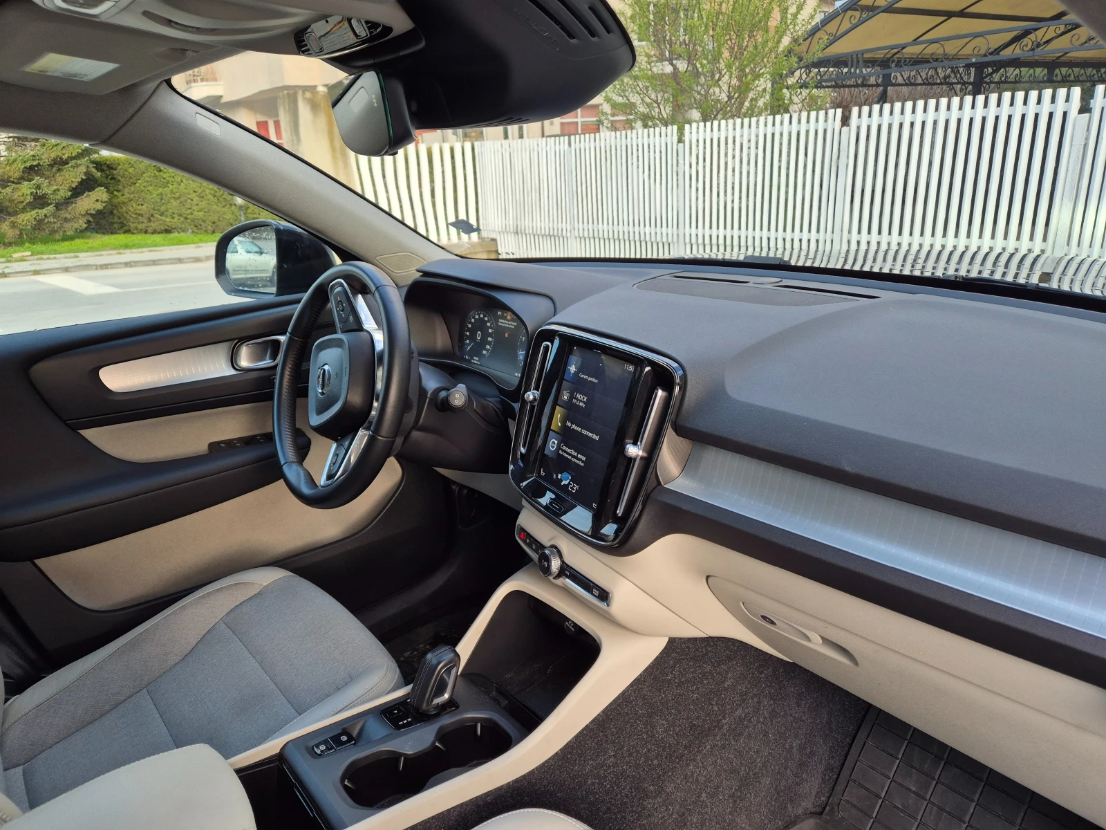 Volvo XC40 Т5. 4х4.LED. NAVI. 59 хил.км. 252к.с. LANE ASSIST., снимка 11 - Автомобили и джипове - 54059965