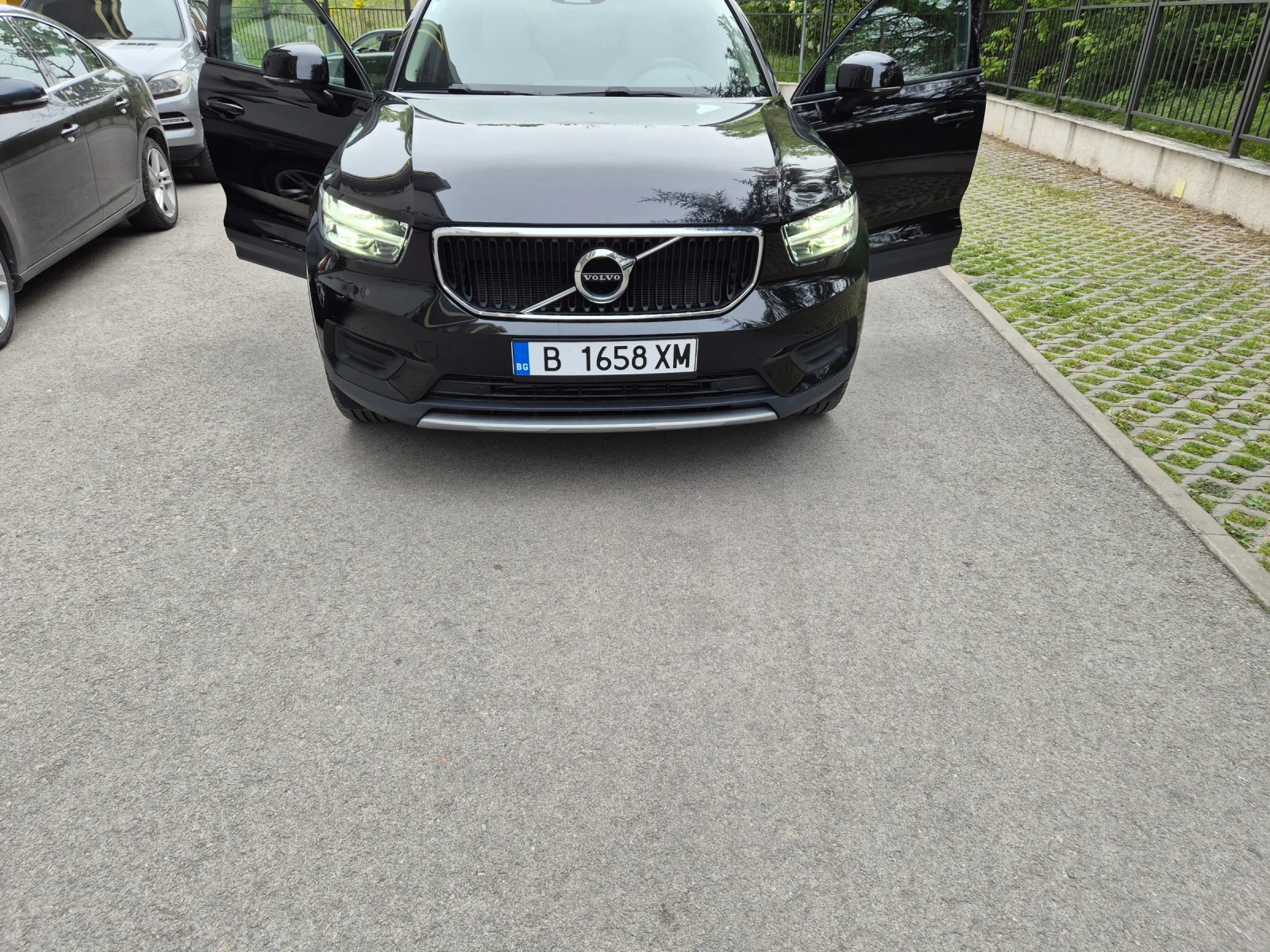 Volvo XC40 Т5. 4х4.LED. NAVI. 252к.с. 59 х.км
