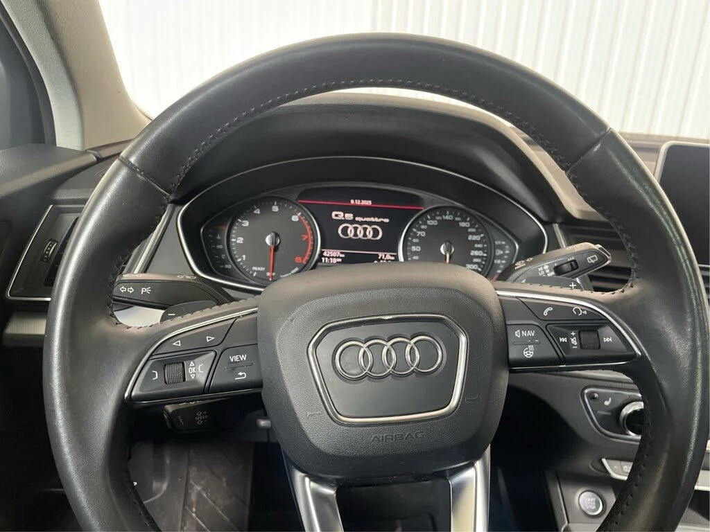 Audi Q5 quattro 45 TFSI* АвтоКредит* (Цена до БГ) , снимка 10 - Автомобили и джипове - 54154684